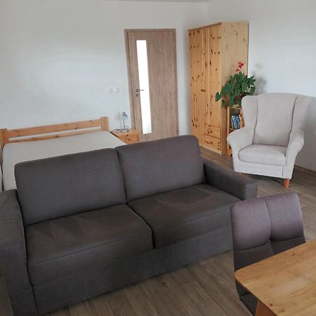 Penzion Na Samotach Apartman Jindřichŭv Hradec Kültér fotó