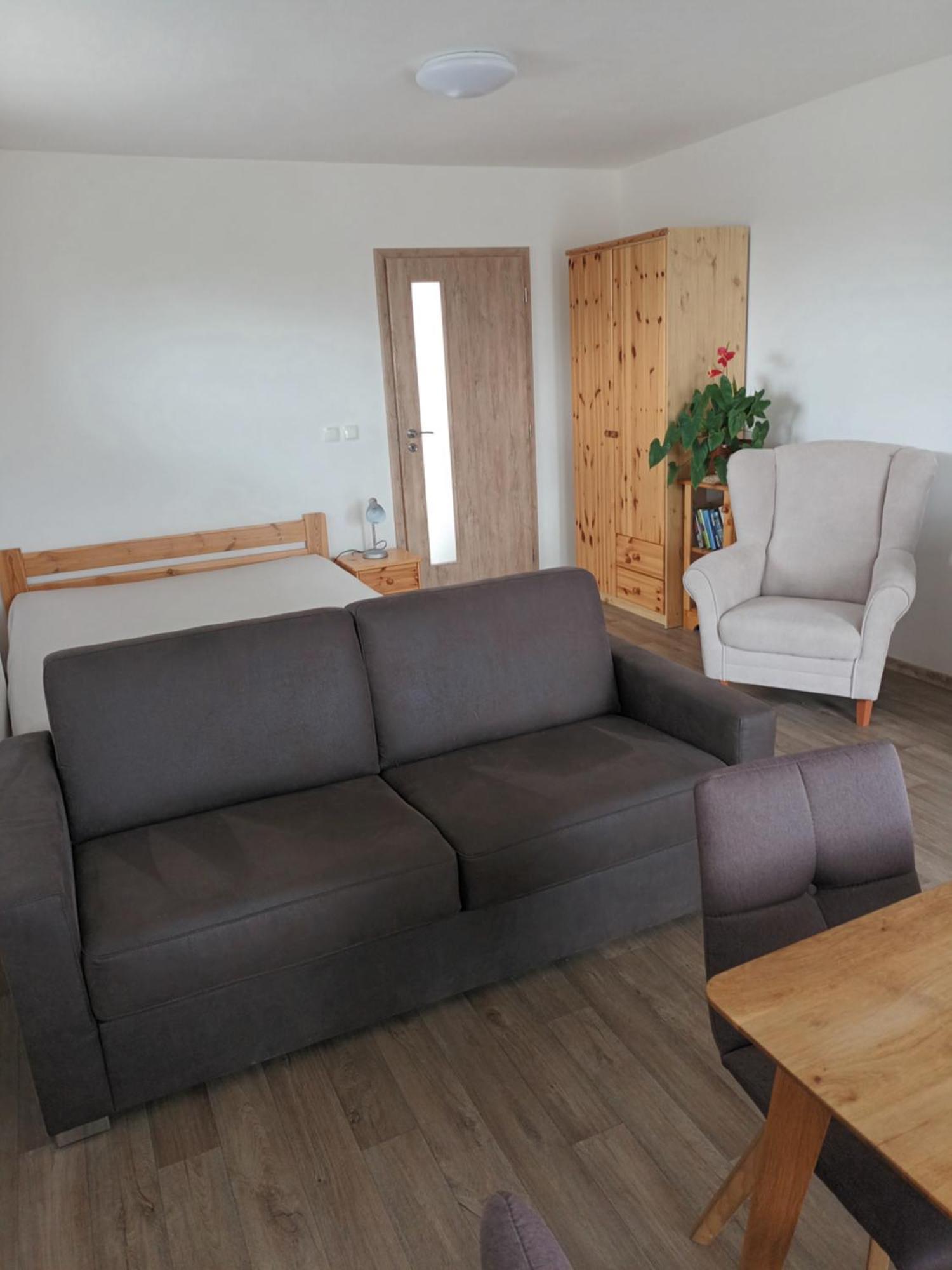 Penzion Na Samotach Apartman Jindřichŭv Hradec Kültér fotó
