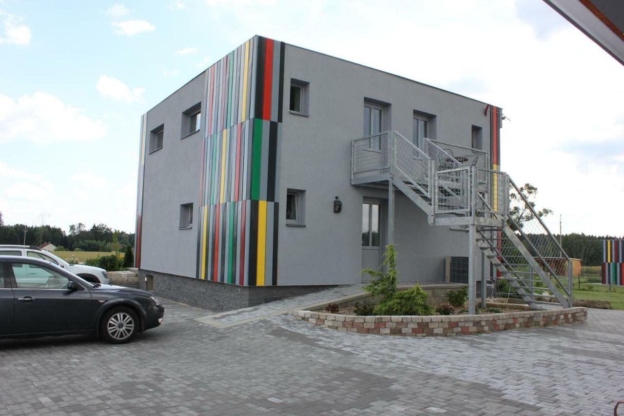 Penzion Na Samotach Apartman Jindřichŭv Hradec Kültér fotó