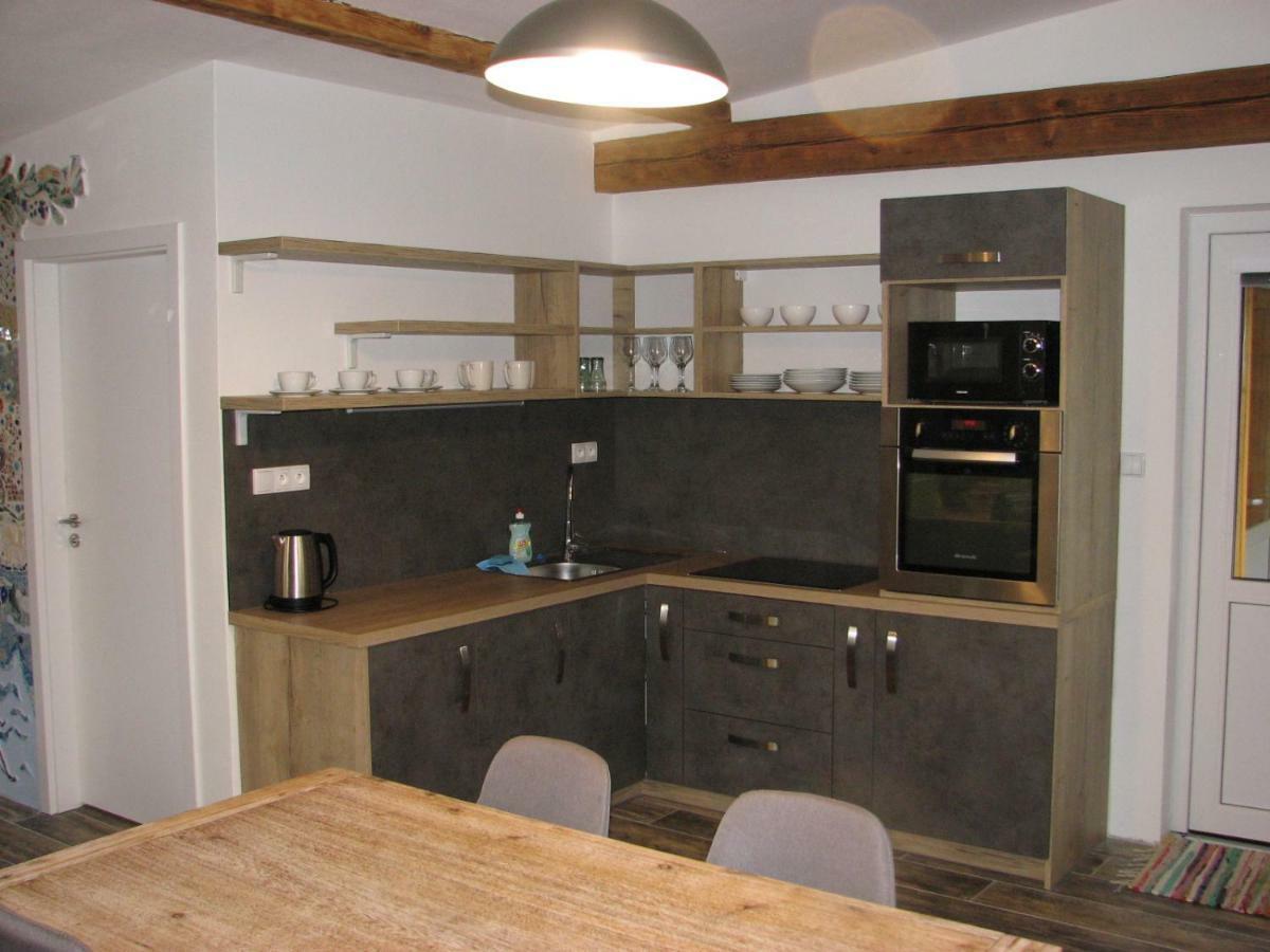 Penzion Na Samotach Apartman Jindřichŭv Hradec Kültér fotó