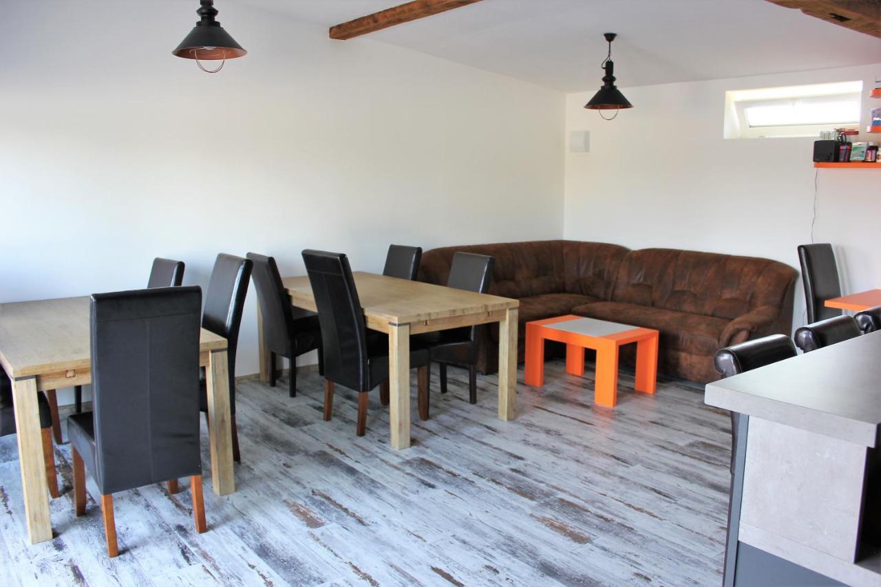 Penzion Na Samotach Apartman Jindřichŭv Hradec Kültér fotó
